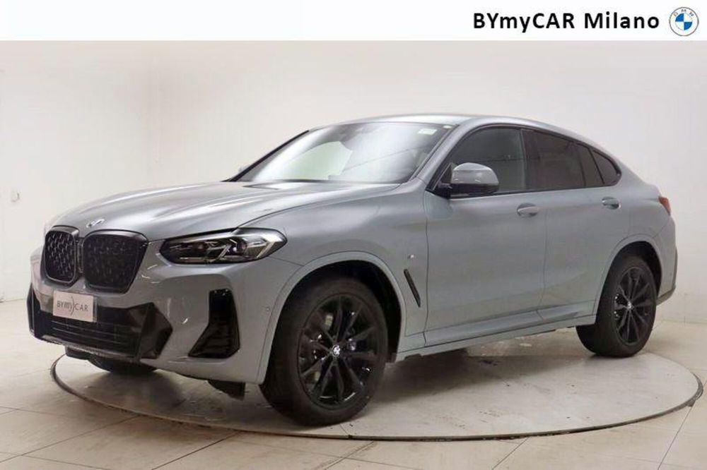 BMW X4 nuova a Milano