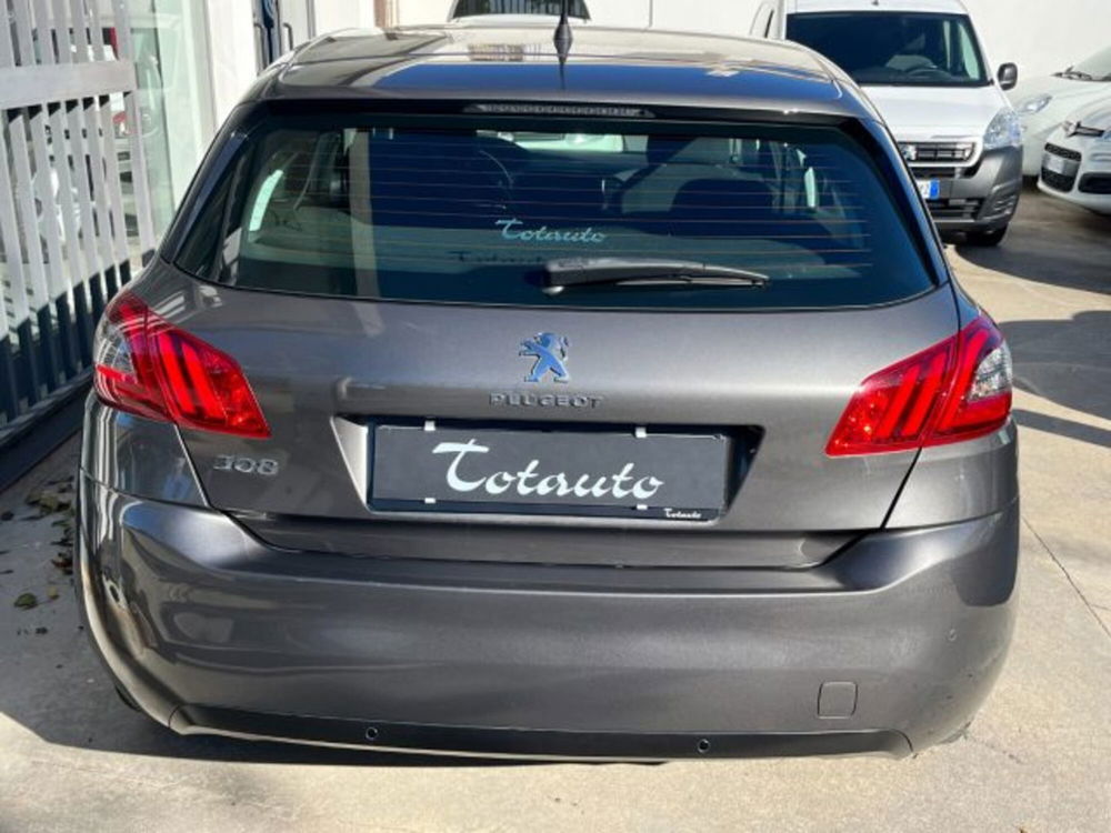 Peugeot 308 usata a Oristano (8)