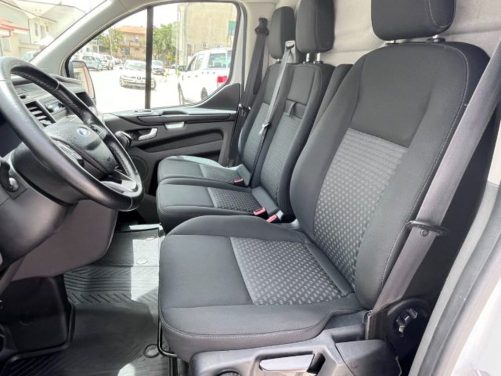 Ford Transit Custom Furgone usata a Oristano (13)