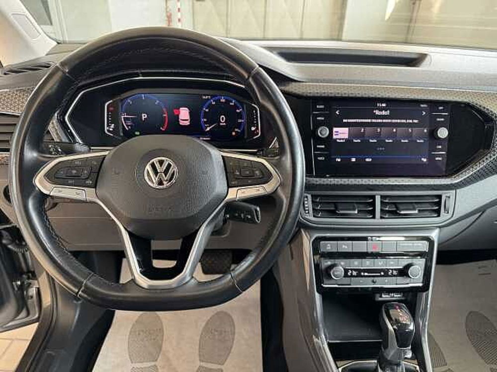 Volkswagen T-Cross usata a Torino (13)