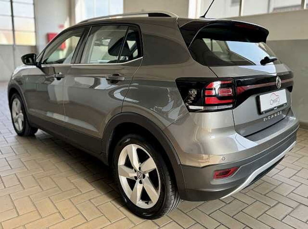 Volkswagen T-Cross usata a Torino (6)