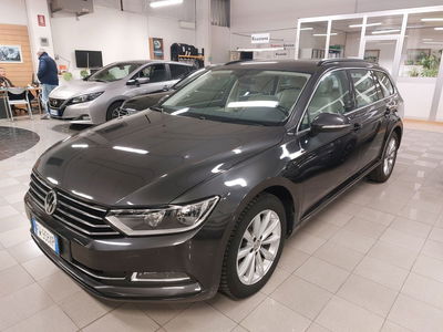 Volkswagen Passat Variant 2.0 TDI DSG Business BlueMotion Tech  del 2019 usata a Borgo San Lorenzo