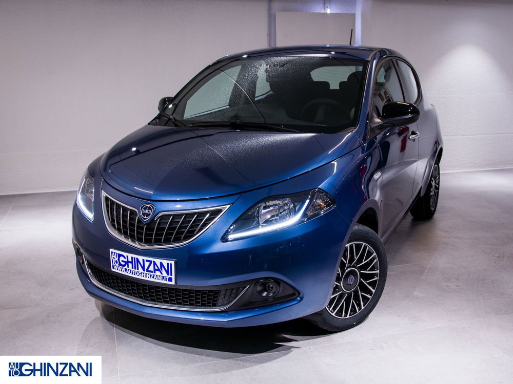 Lancia Ypsilon usata a Bergamo (2)