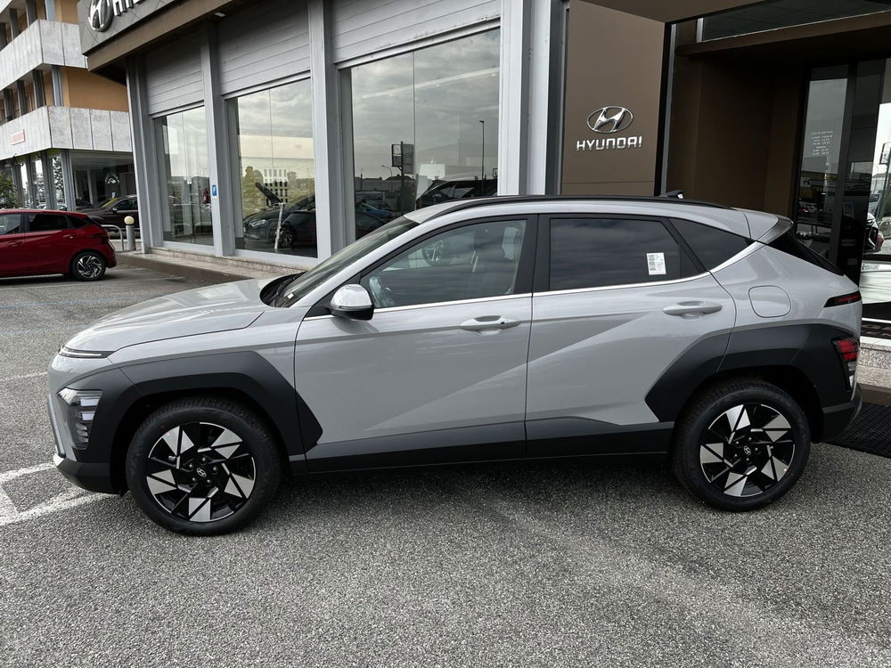 Hyundai Kona nuova a Vercelli (2)