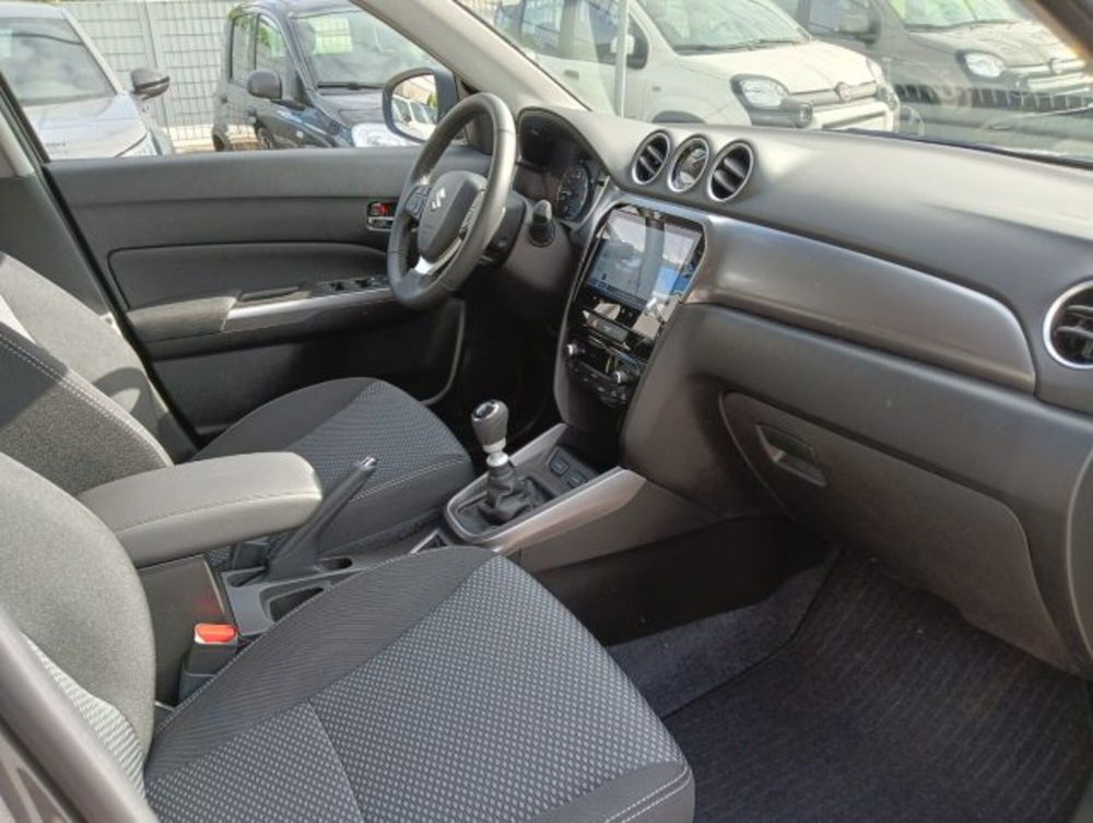 Suzuki Vitara nuova a Brescia (16)