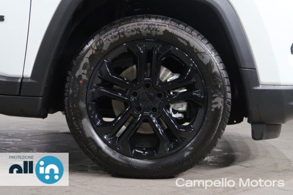 Jeep Compass nuova a Venezia (16)