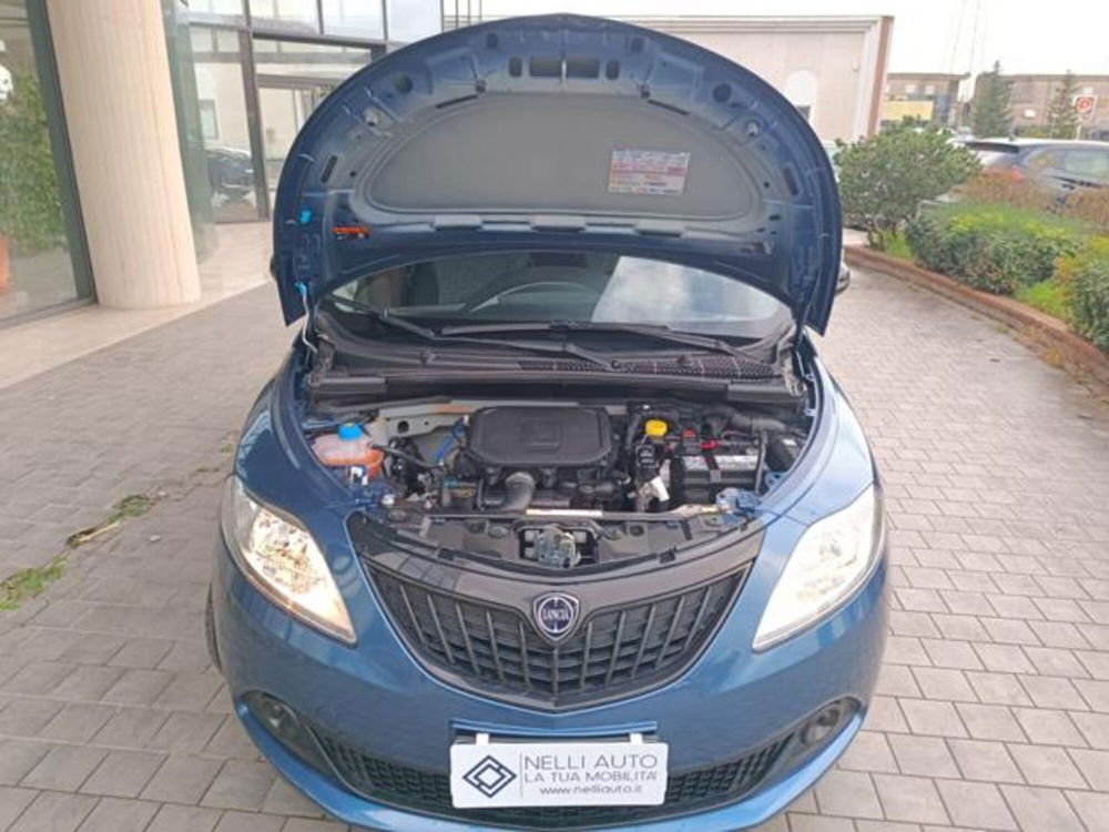 Lancia Ypsilon usata a Pisa (17)