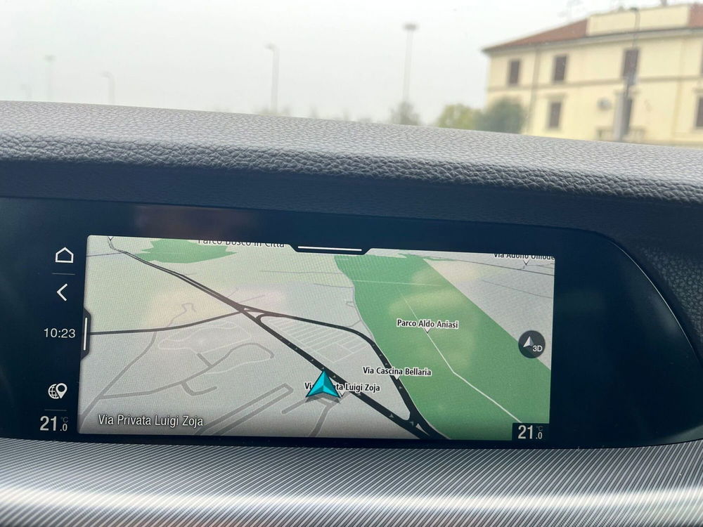 Alfa Romeo Stelvio usata a Milano (19)