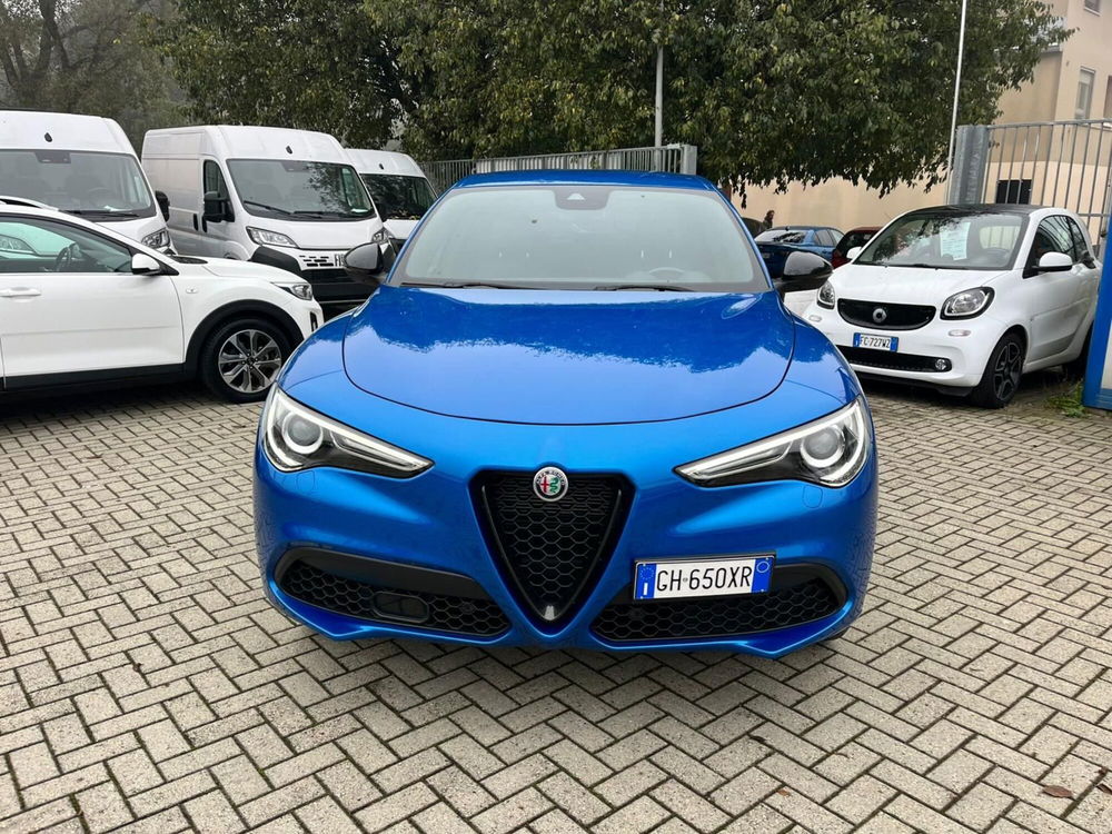 Alfa Romeo Stelvio usata a Milano (2)