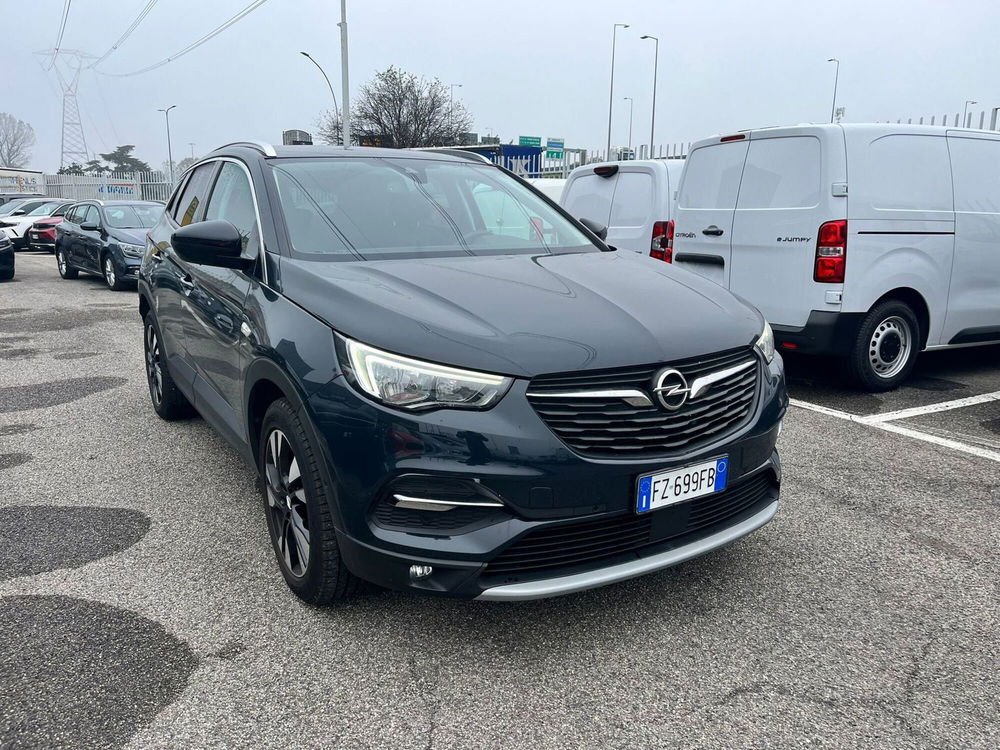 Opel Grandland X usata a Milano (3)