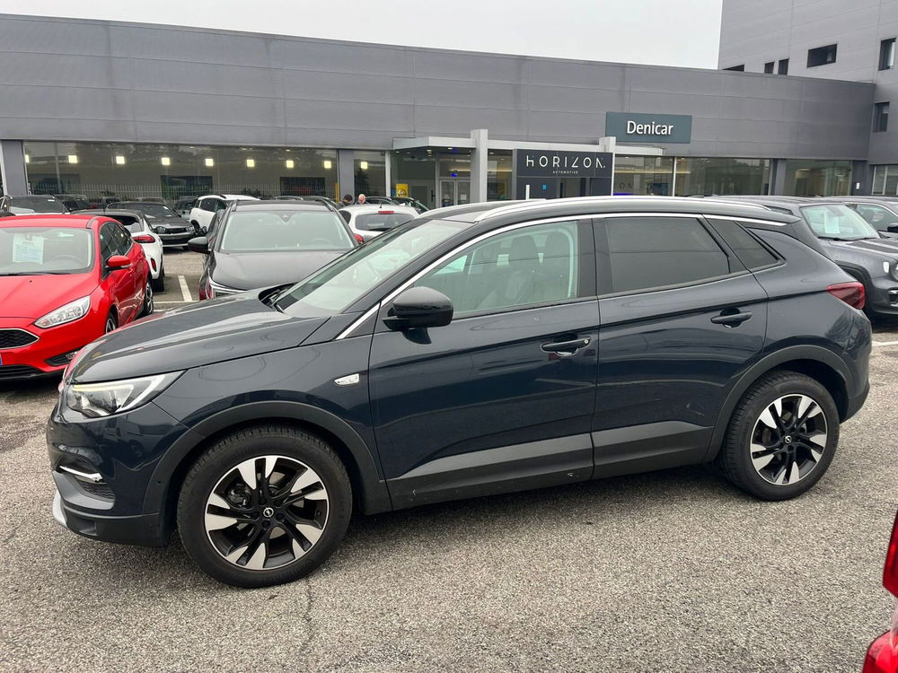 Opel Grandland X usata a Milano (4)