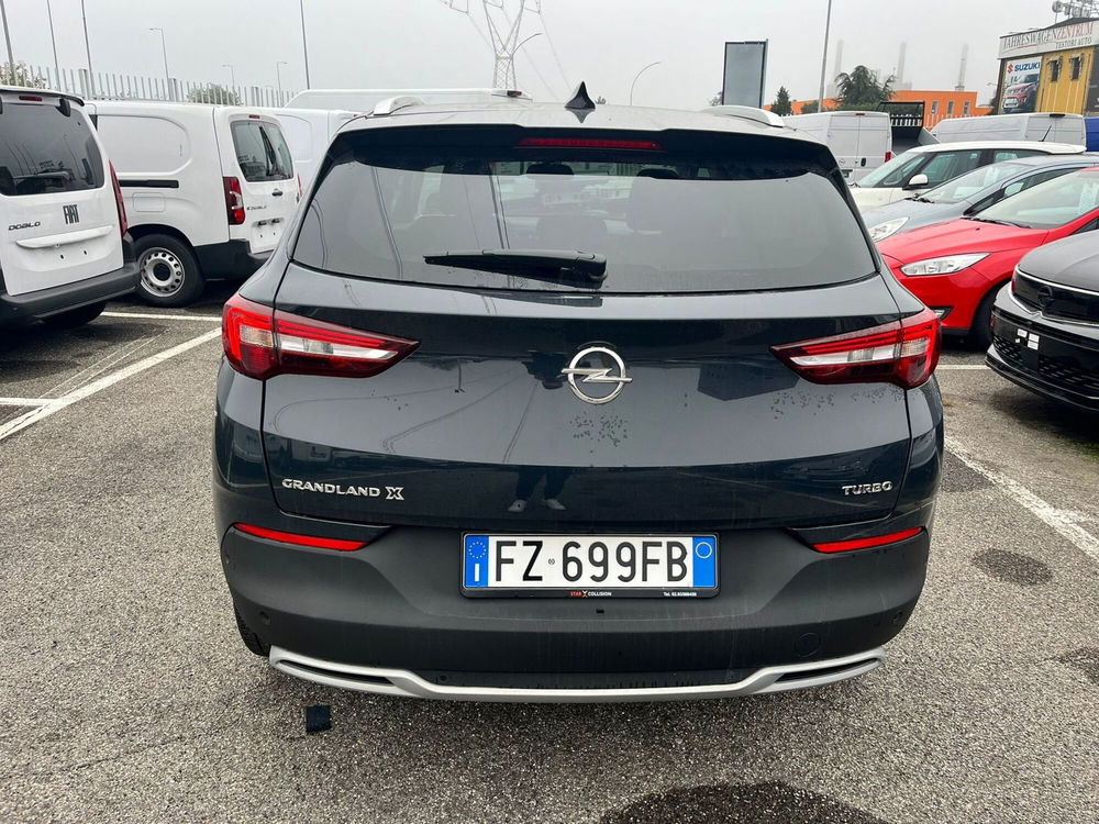 Opel Grandland X usata a Milano (8)