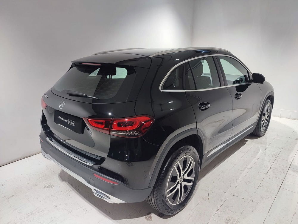 Mercedes-Benz GLA SUV usata a Napoli (3)