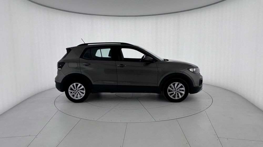 Volkswagen T-Cross usata a Massa-Carrara (6)