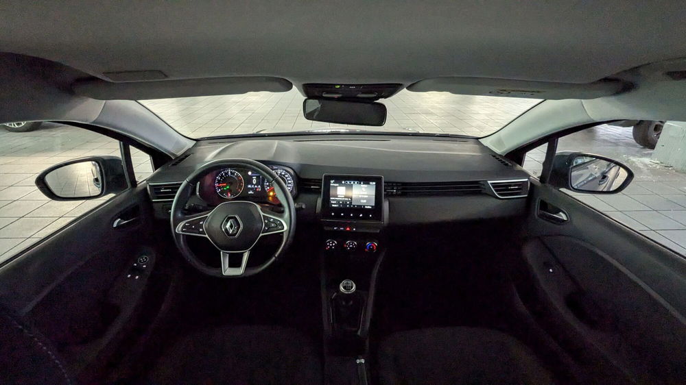 Renault Clio usata a Milano (7)