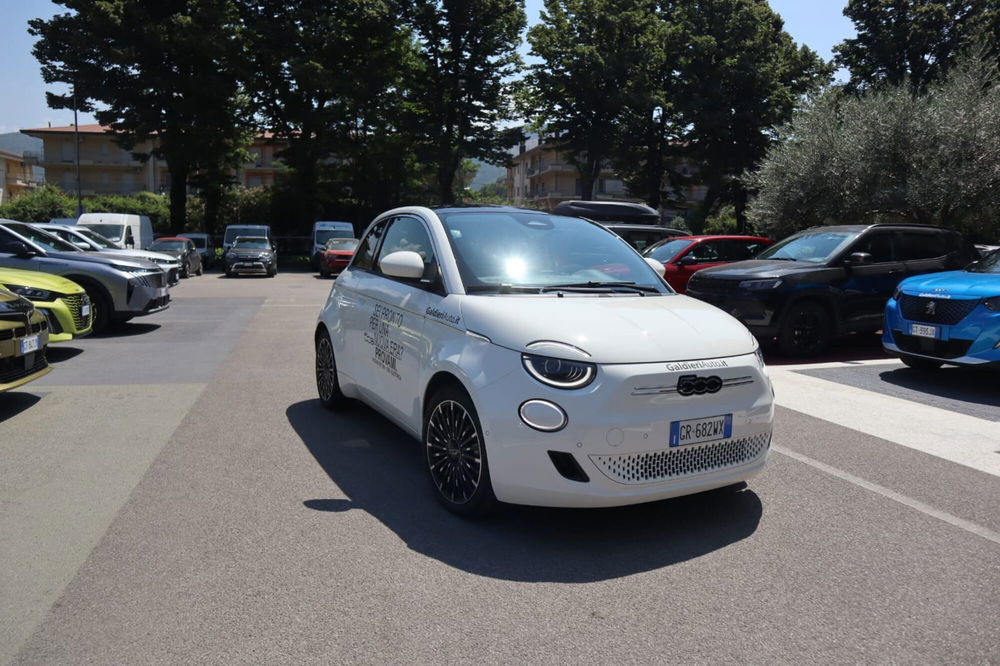 Fiat 500e usata a Salerno (2)