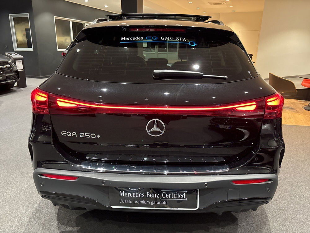 Mercedes-Benz EQA usata a Firenze (9)