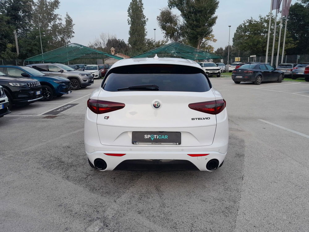 Alfa Romeo Stelvio usata a Ancona (6)