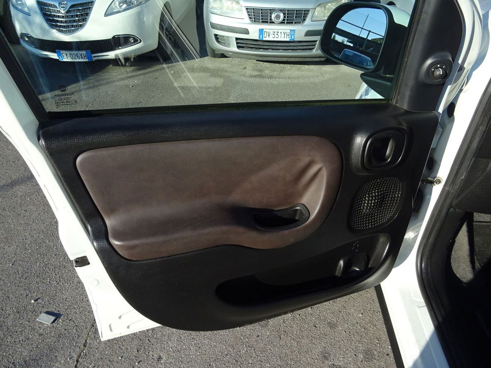 Fiat Panda Cross usata a Lucca (9)