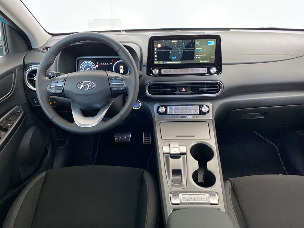 Hyundai Kona nuova a Lodi (9)