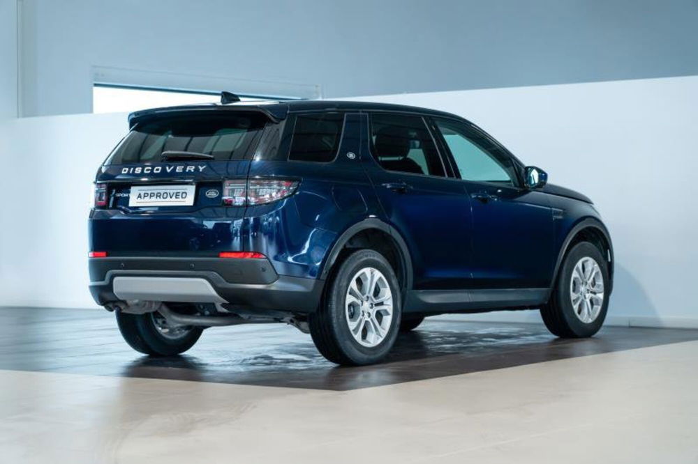 Land Rover Discovery Sport usata a Venezia (2)