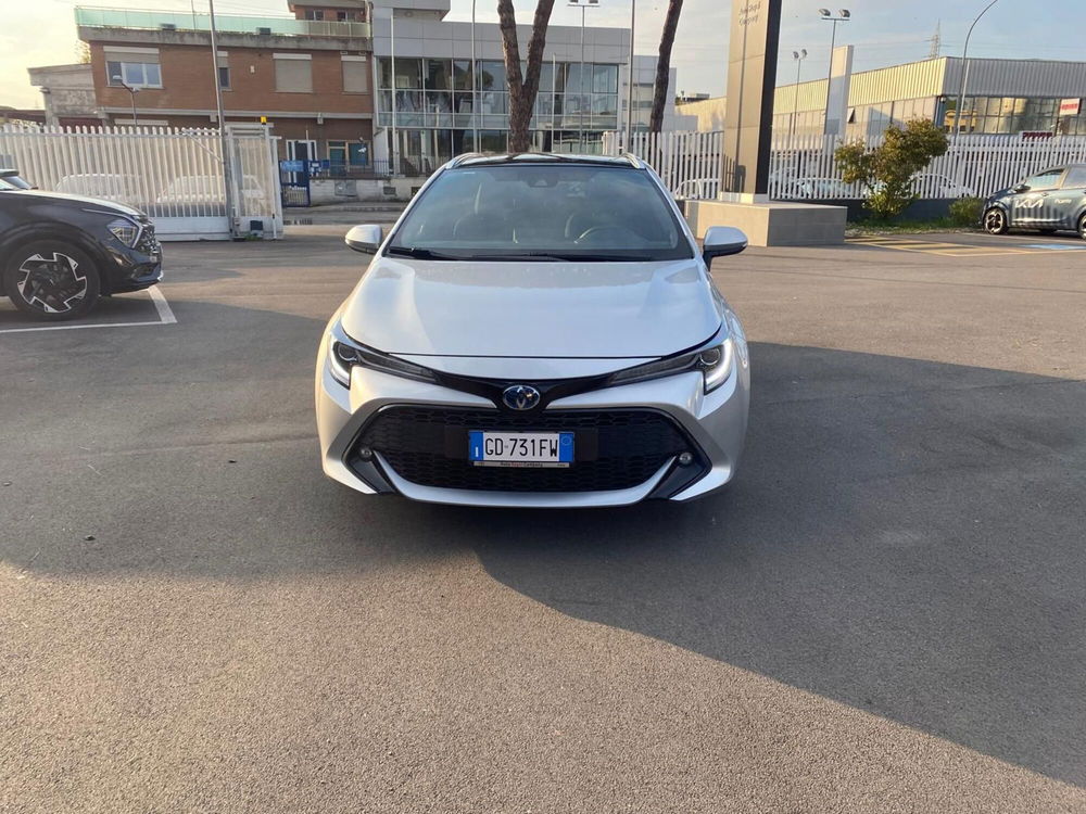 Toyota Corolla Touring Sports usata a Roma (7)