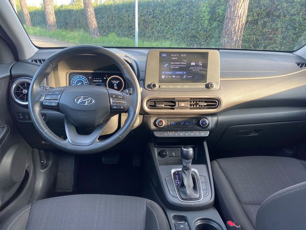 Hyundai Kona usata a Roma (2)