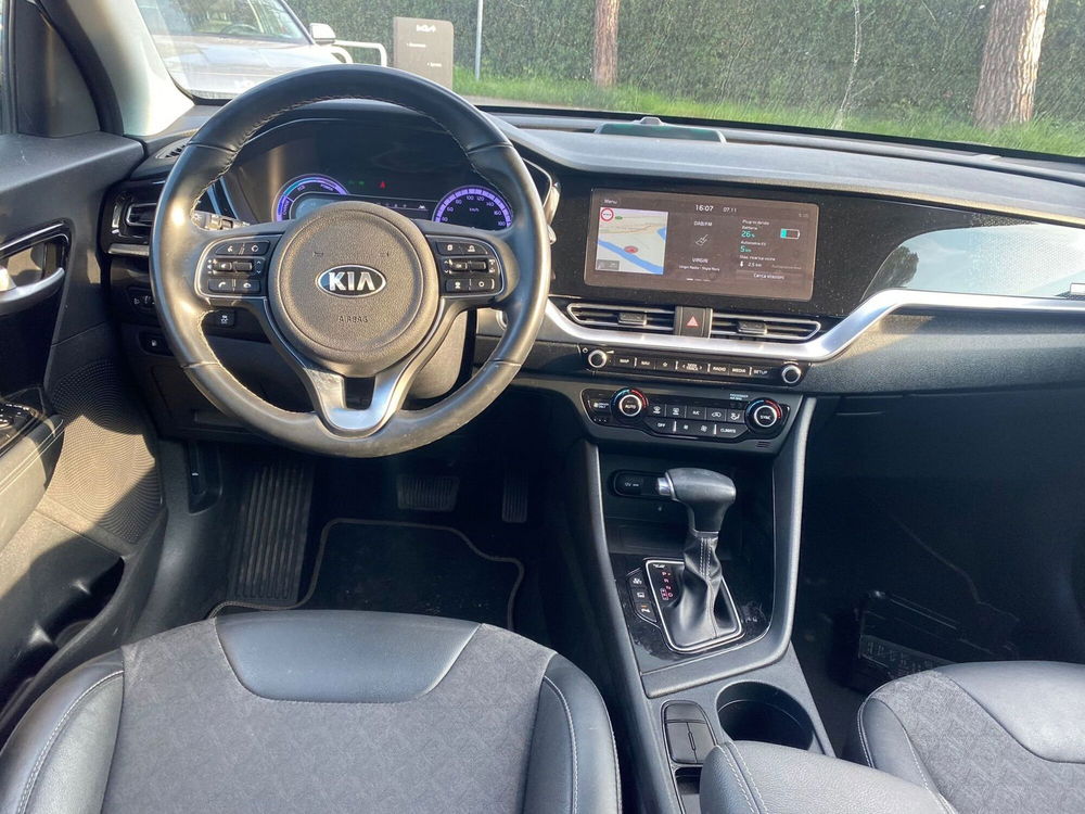 Kia Niro usata a Roma (2)