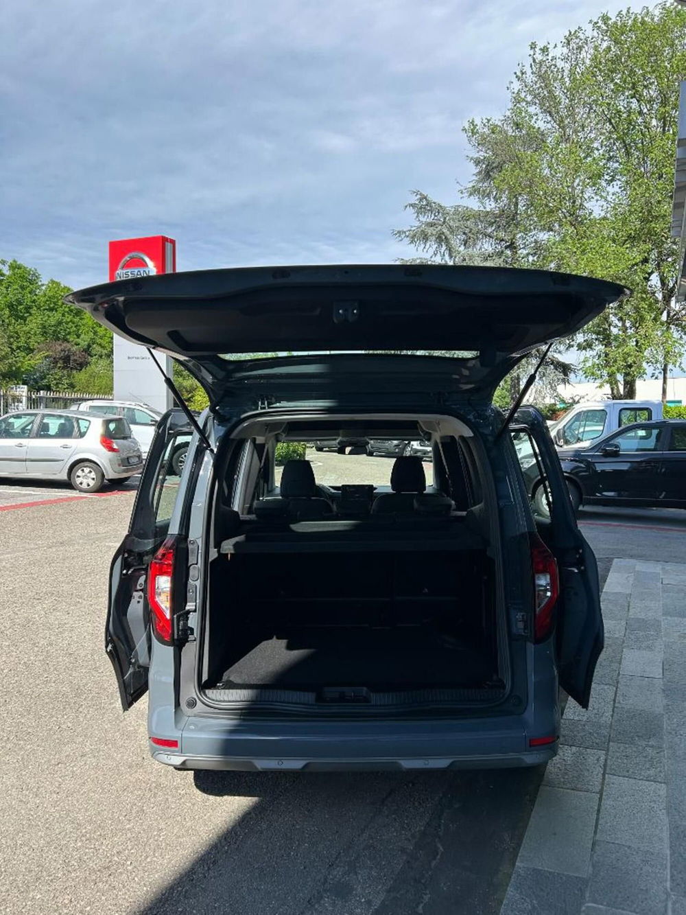 Nissan Townstar nuova a Modena (5)