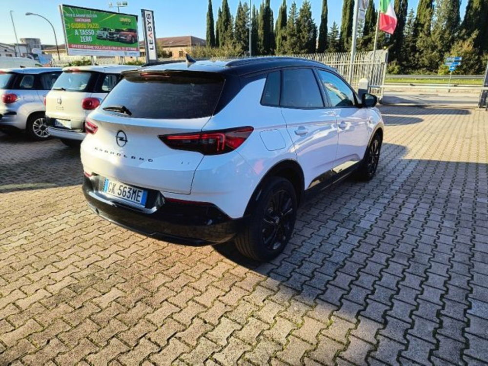 Opel Grandland nuova a Frosinone (6)