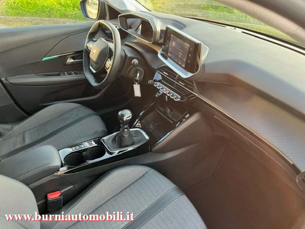 Peugeot 208 usata a Milano (17)