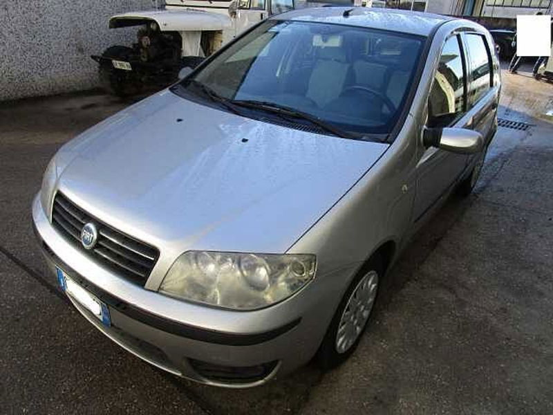 Fiat Punto 1.3 Multijet 16V 5 porte Dynamic del 2005 usata a Bracciano