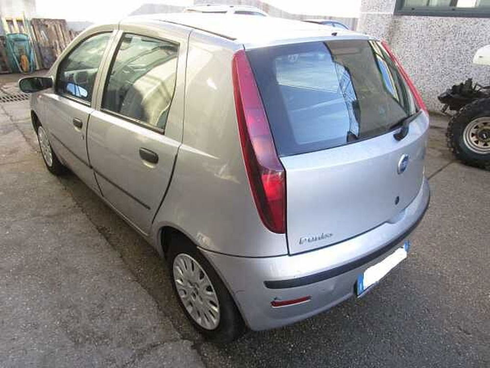 Fiat Punto usata a Roma (11)