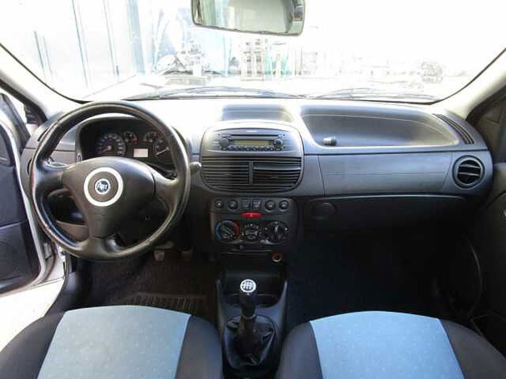 Fiat Punto usata a Roma (7)