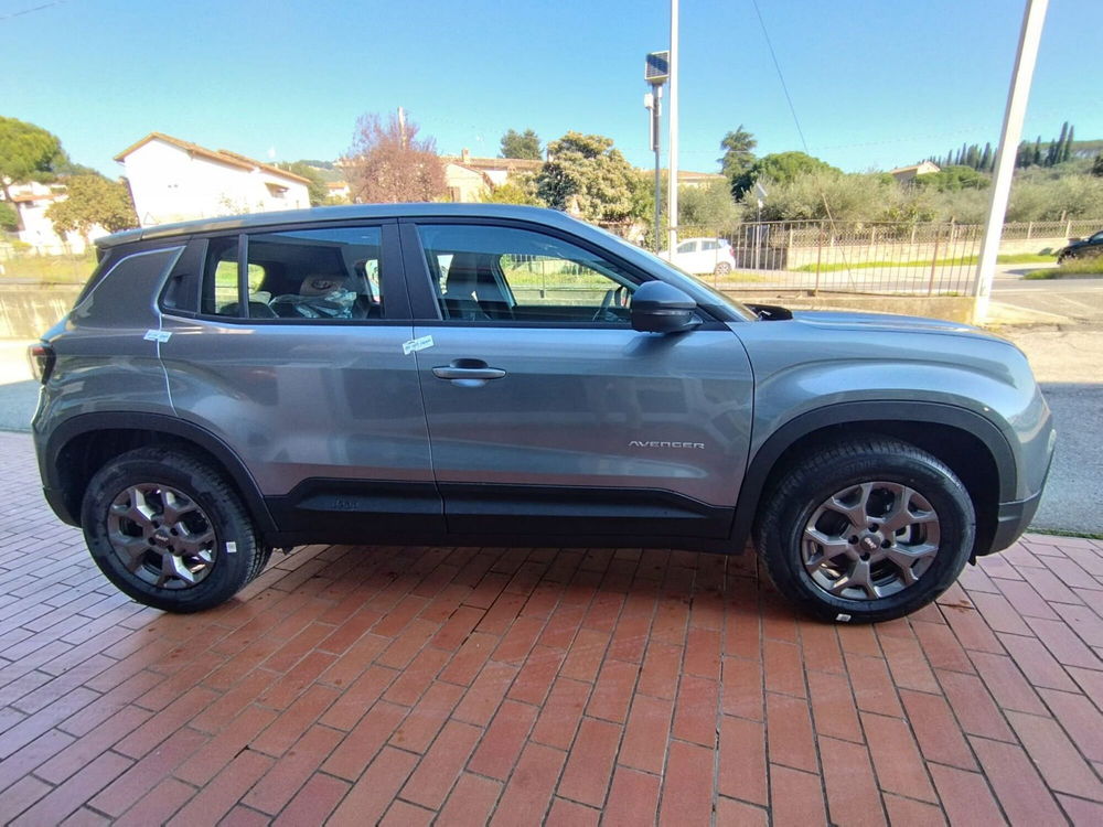 Jeep Avenger nuova a Arezzo (5)