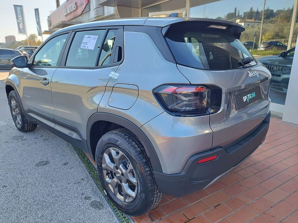 Jeep Avenger nuova a Arezzo (7)