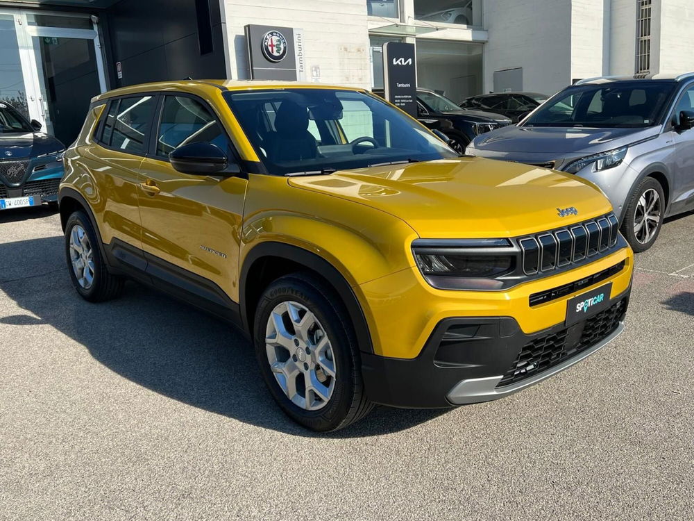 Jeep Avenger nuova a Arezzo (2)