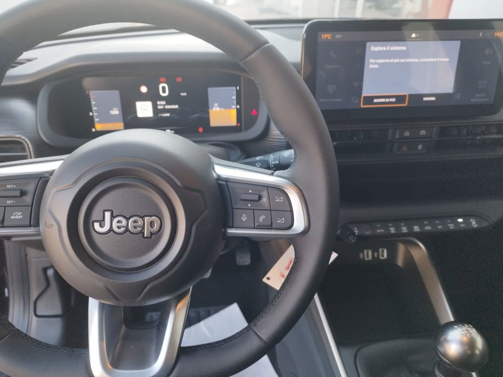 Jeep Avenger nuova a Arezzo (12)