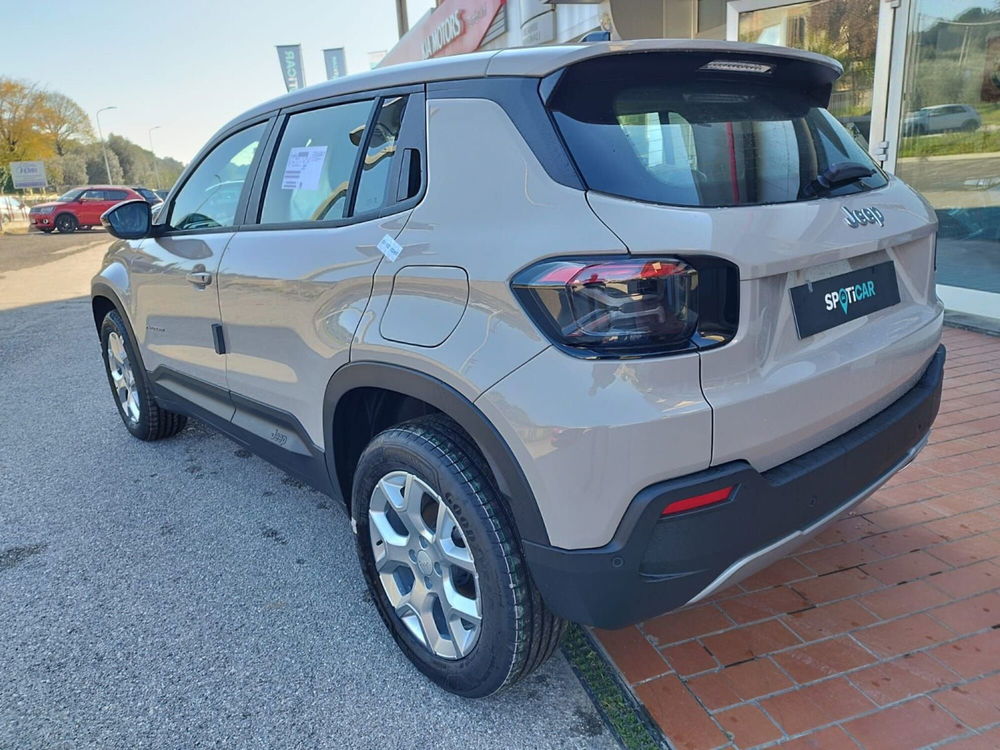 Jeep Avenger nuova a Arezzo (8)