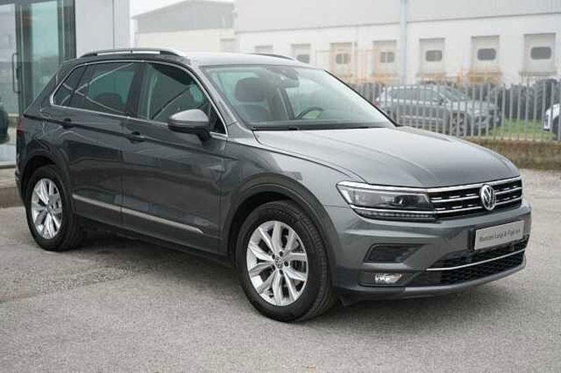 Volkswagen Tiguan 2.0 TDI SCR DSG Advanced BlueMotion Technology  del 2018 usata a Rovigo