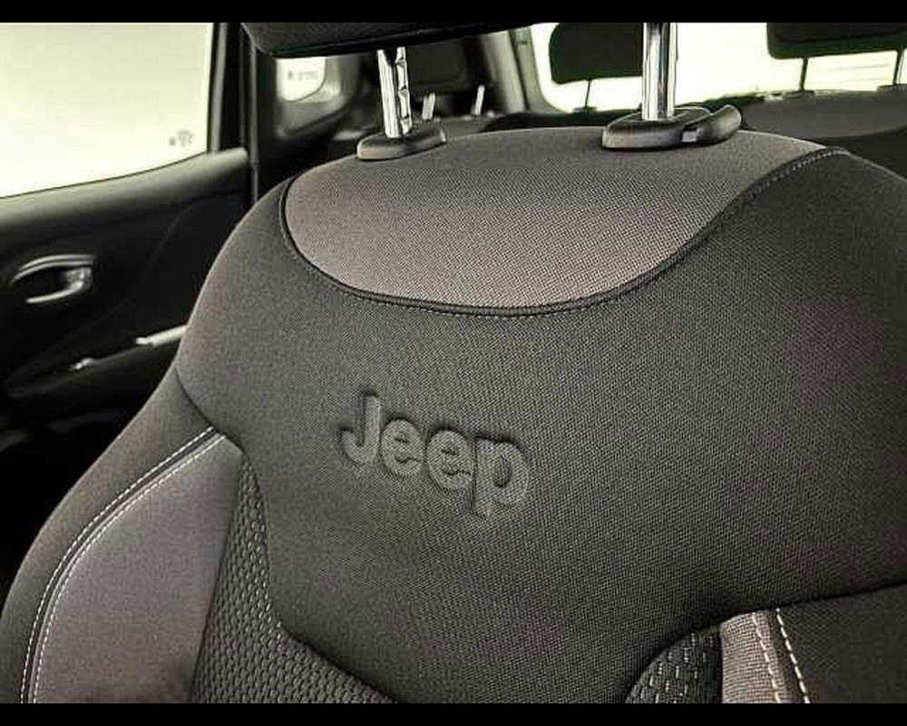 Jeep Renegade usata a Milano (16)