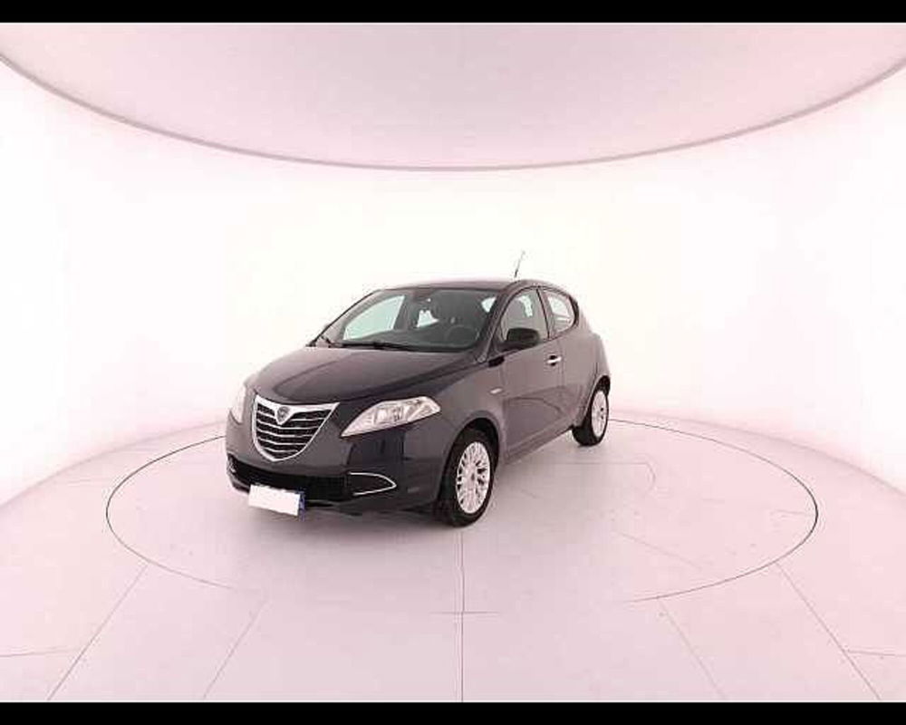 Lancia Ypsilon usata a Venezia