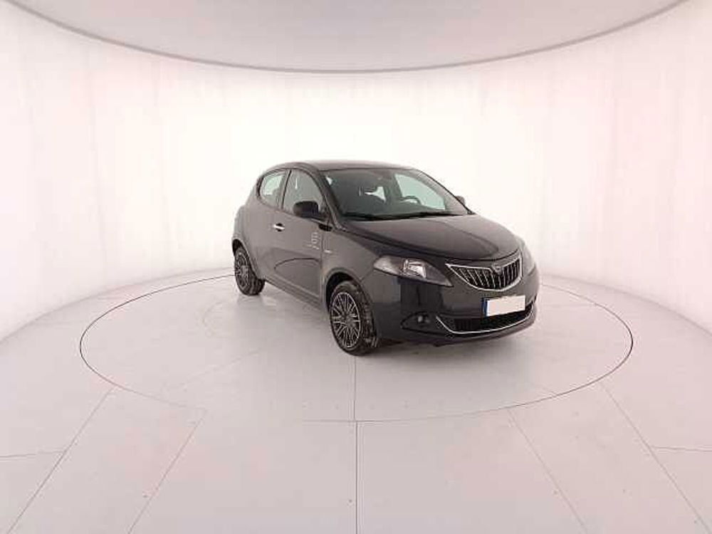 Lancia Ypsilon usata a Venezia (2)