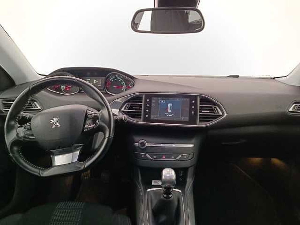 Peugeot 308 SW usata a Venezia (10)