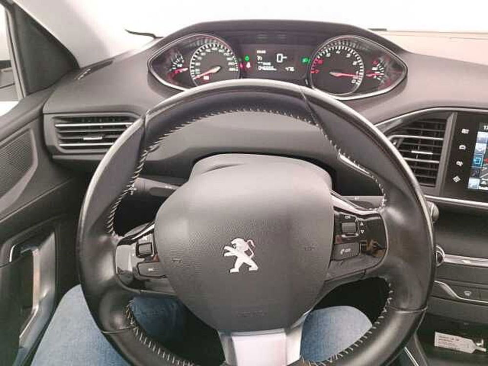 Peugeot 308 SW usata a Venezia (12)