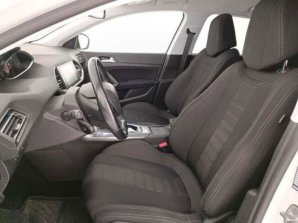 Peugeot 308 SW usata a Venezia (19)