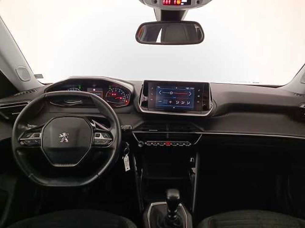 Peugeot 2008 usata a Venezia (10)