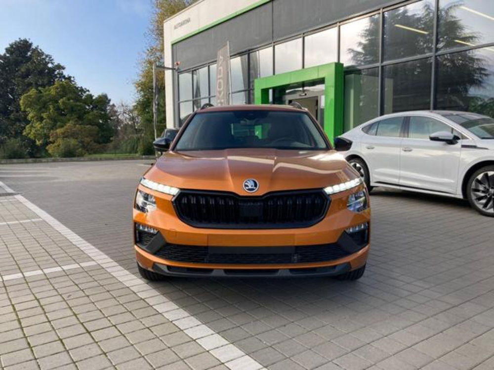 Skoda Kamiq nuova a Novara (2)