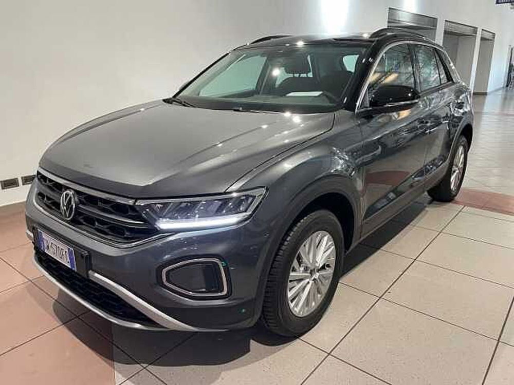 Volkswagen T-Roc nuova a Genova