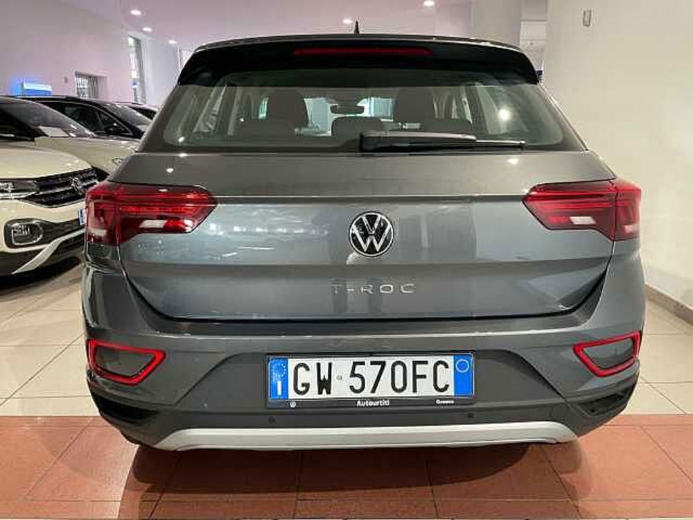 Volkswagen T-Roc nuova a Genova (4)